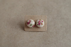 Surprise earring box