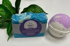 Purple Sudz Monthly Soap & Bath Fizz Box