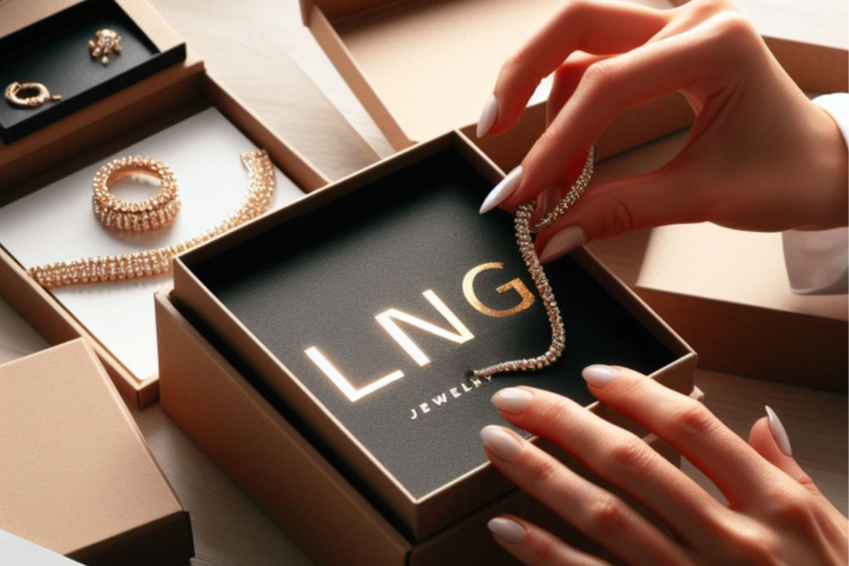 LNG Luxury Jewelry Box
