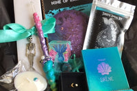 Nine of Earth Tarot/Oracle Box
