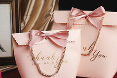 Discover the perfect gift among our thoughtfully crafted collection of tea gift sets designed to provide a unique visual/sensory experience.