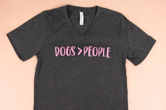 Trendy Dog Mom T-Shirt Club