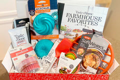 Every season, our Test Kitchen pros put their favorite recipes, cooking gadgets & kitchen products into your Special Delivery Box that’s del