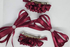 A burgundy 4 pack perfect for any fall occasion. Satin ribbon gives a slight sheen that draws the eye. Our ruffle now is always eye catching