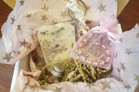 Rose Quartz Candles monthly box