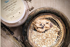 Irresistible Lavender Infused Oatmeal & Honey Face Mask, by Create Elements. Moisturize and Soothe Your Skin with this all-natural face mask