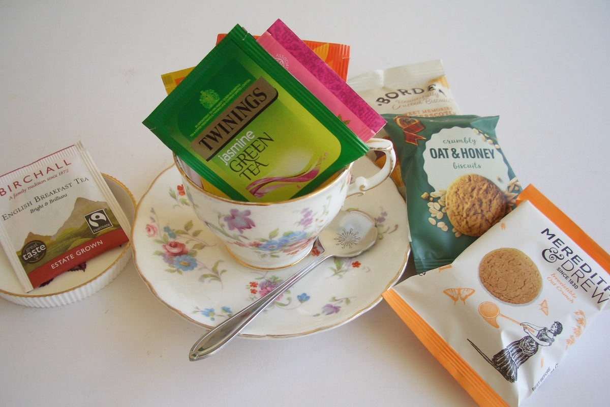 The Petite Vintage Teatime Box