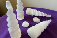 Selenite spiral and heart

LIMITED TIME OFFER BOX SET!
Available thru 11-19-2023

mantra: A warm peaceful energy surrounds me
