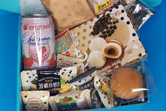 ITADAKIBOX Boba Milk Tea Themed Asian Snack & Drink Box upto 20 PCS | BUBBLE TEA BOX)