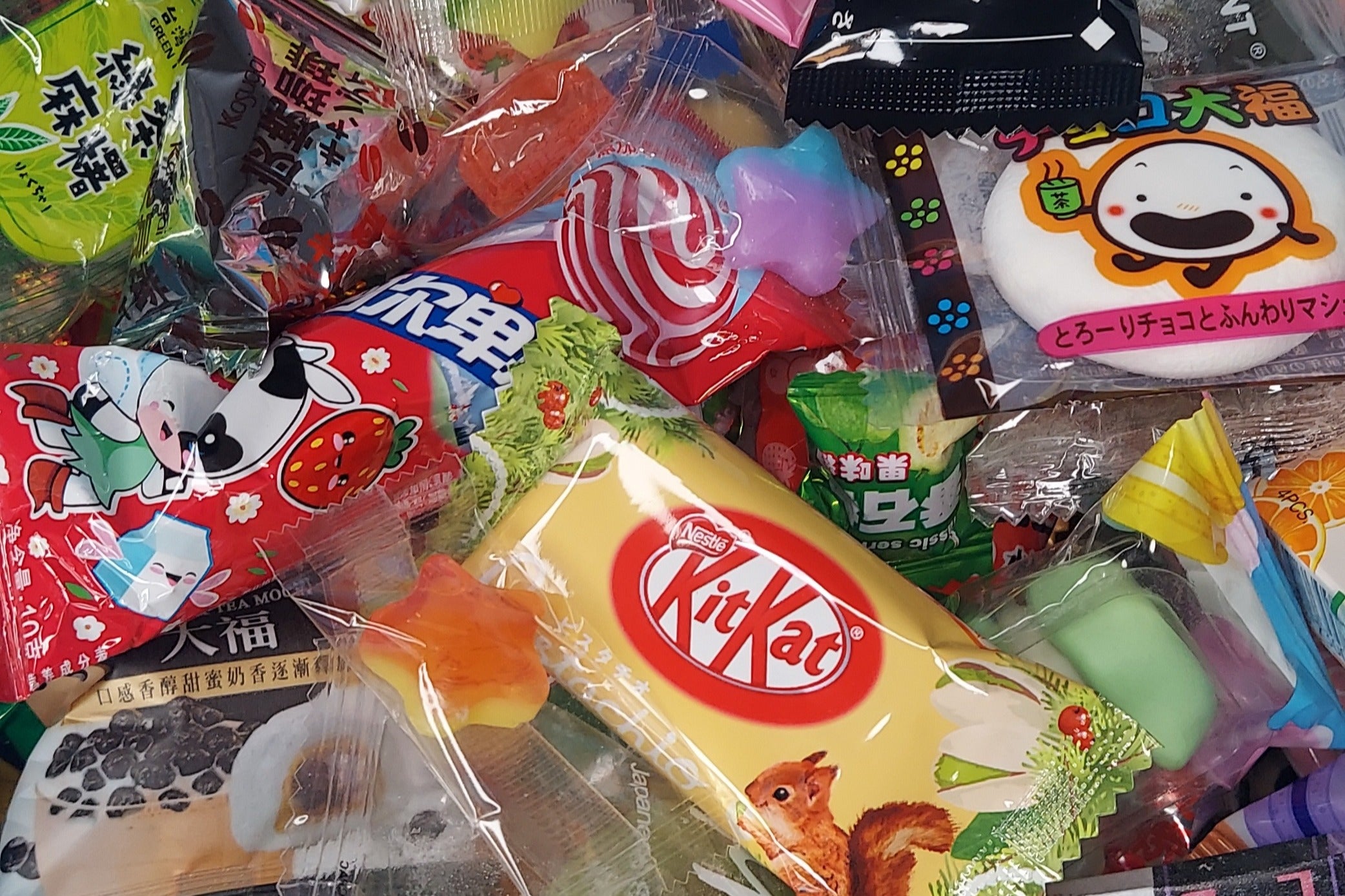 ITADAKIBOX 100pcs Asian Variety Candy Subscription Box - Cratejoy