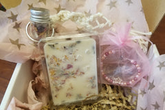 Rose Quartz Candles monthly box