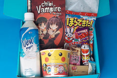 ITADAKIBOX Manga & Snack Book Club Box