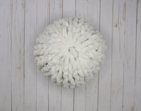 Hand Knitted Round Pillow Kit image 2