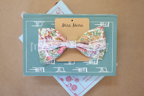 Hair bow surprise box