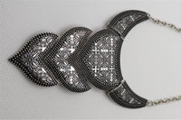1 Fashion Necklace, 1 Earring Pair, and 1 Bracelet Monthly *Popular*