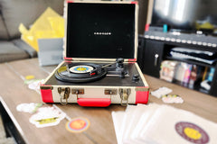The 45 rpm Singles Box