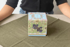 Zero-waste gift wrapping box