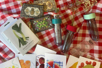 Israeli goodies inside every seasonal box. Open each box to discover Israel differently. Connect and love everything inside the Hasod Boxes.