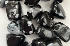 Snowflake Obsidian
Balances body, mind, spirit
Helps release negative emotions
Use for protection, grounding, strength
