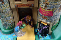 You get seven different Disney PVC figures in every cake toppers subscription box from Whatsits Galore