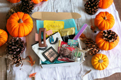 Autumn skies and pumpkin pies. This is our autumn seasonal box. 
